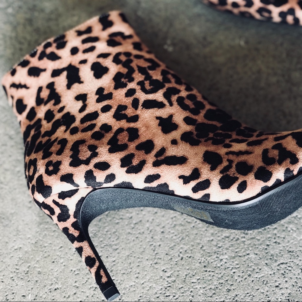 Sexy My Delicious Leopard faux suede heeled BOOT - Picture 6 of 8